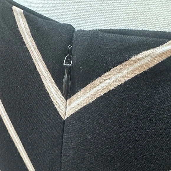 White House Black Market Black White Tan Striped Long Sleeve Dress Size 4 - Picture 3 of 11